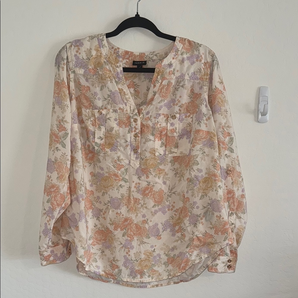 Torrid Tan Relaxed Floral Blouse